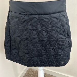 Mountain HardWear Black Quilted Bum Warmer Snow Skirt